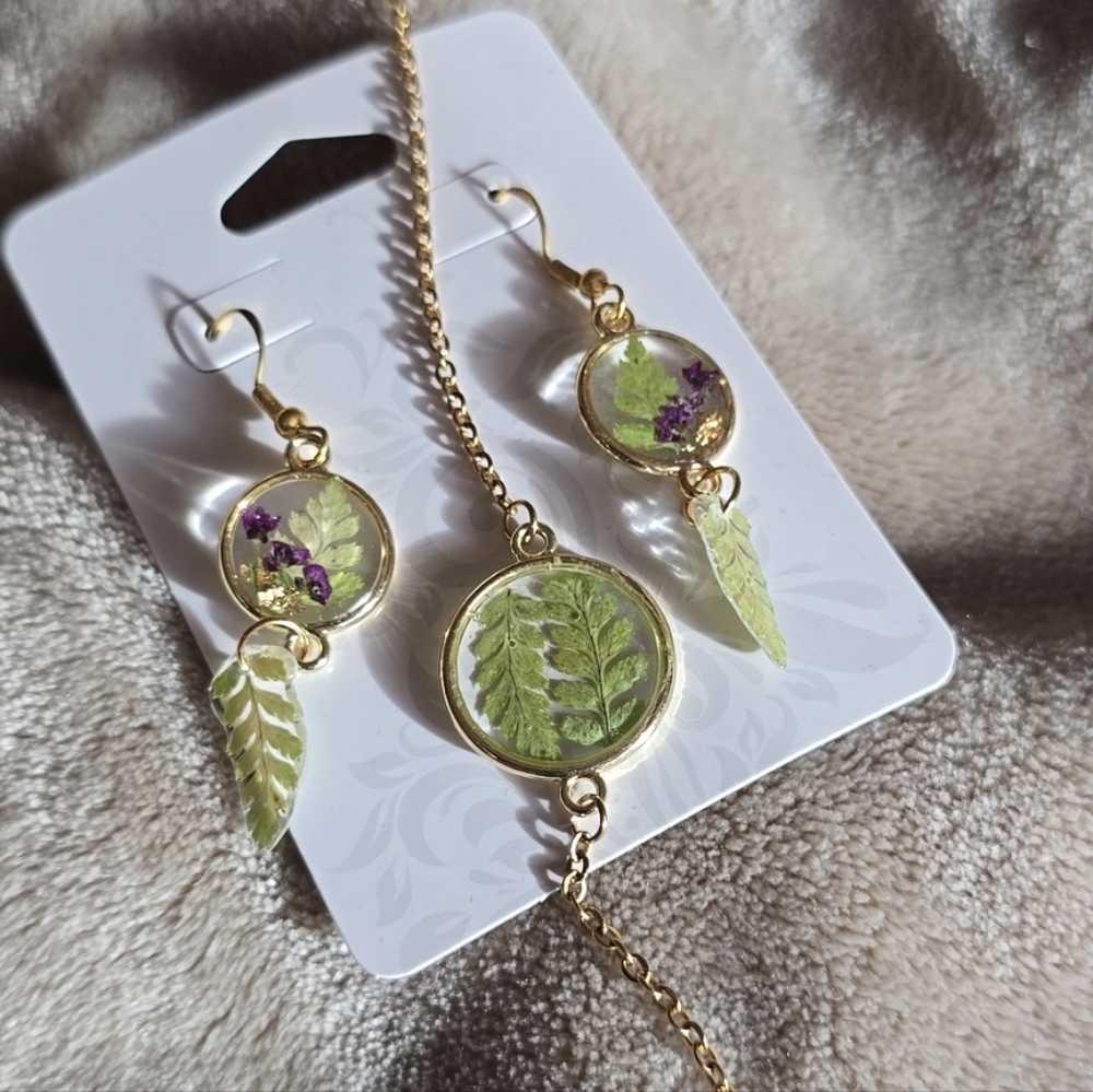 Stunning Handmade Gold and Fern Jewelry Set - Unique - Real Plants/Flowers